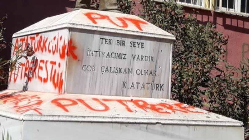 Atatürk büstüne saldıran şahıs için istenen ceza belli oldu