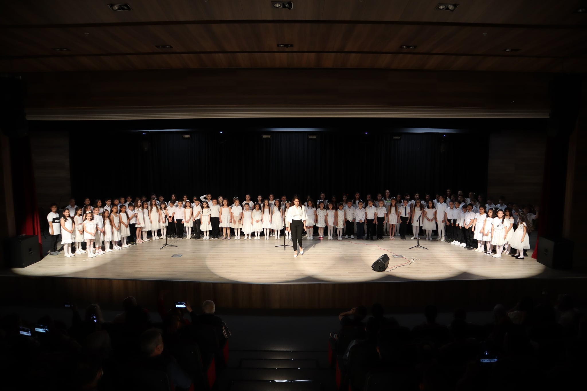 Saray Belediyesi Sanat Akademi’den muhteşem konser