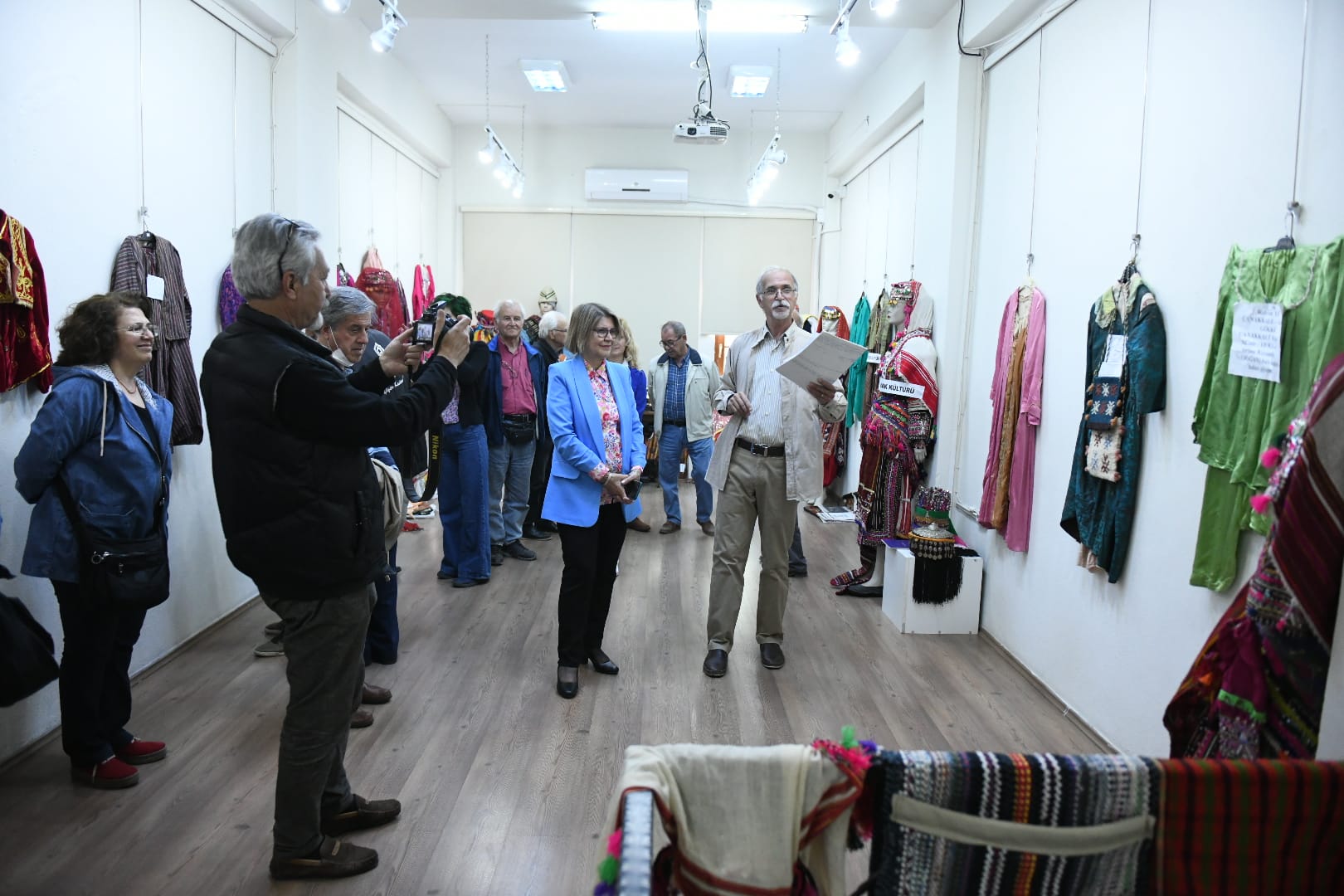 Çanakkale’de ‘Halk Giysileri Sergisi’ açıldı
