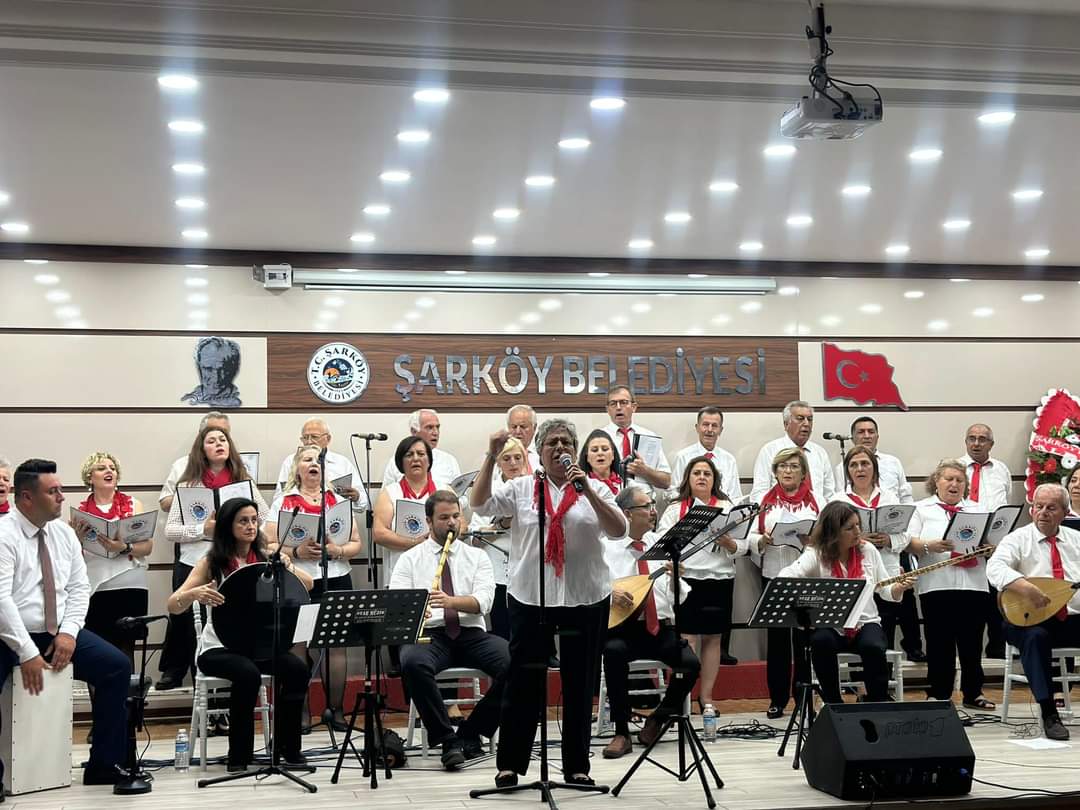 Şarköy Belediyesi Türk Halk Müziği Korosu’ndan müzik ziyafeti